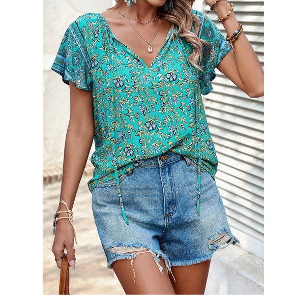 Turquoise Green Floral Printed Boho Short Sleeve Shirt - Picture 5 of 6